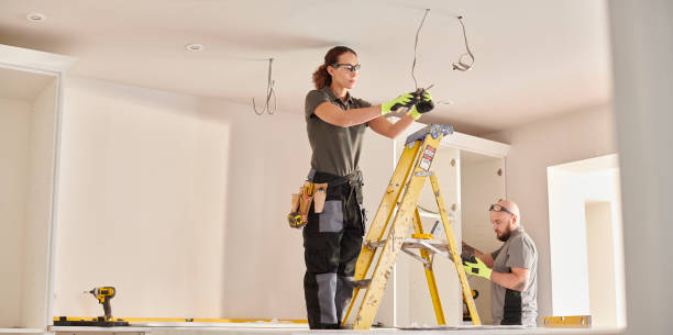 Electrical Outlet Repair in Hillsboro, IL